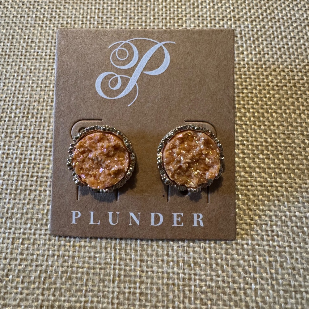 Plunder Peach and Gold Druzy Stud Earrings